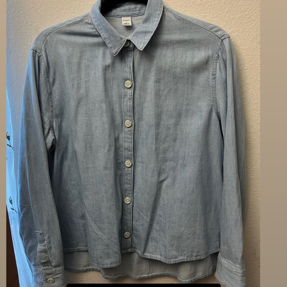 Old navy high low denim button up